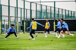 开云体育教练-包含球队集训备战海外赛事，迎接挑战的词条