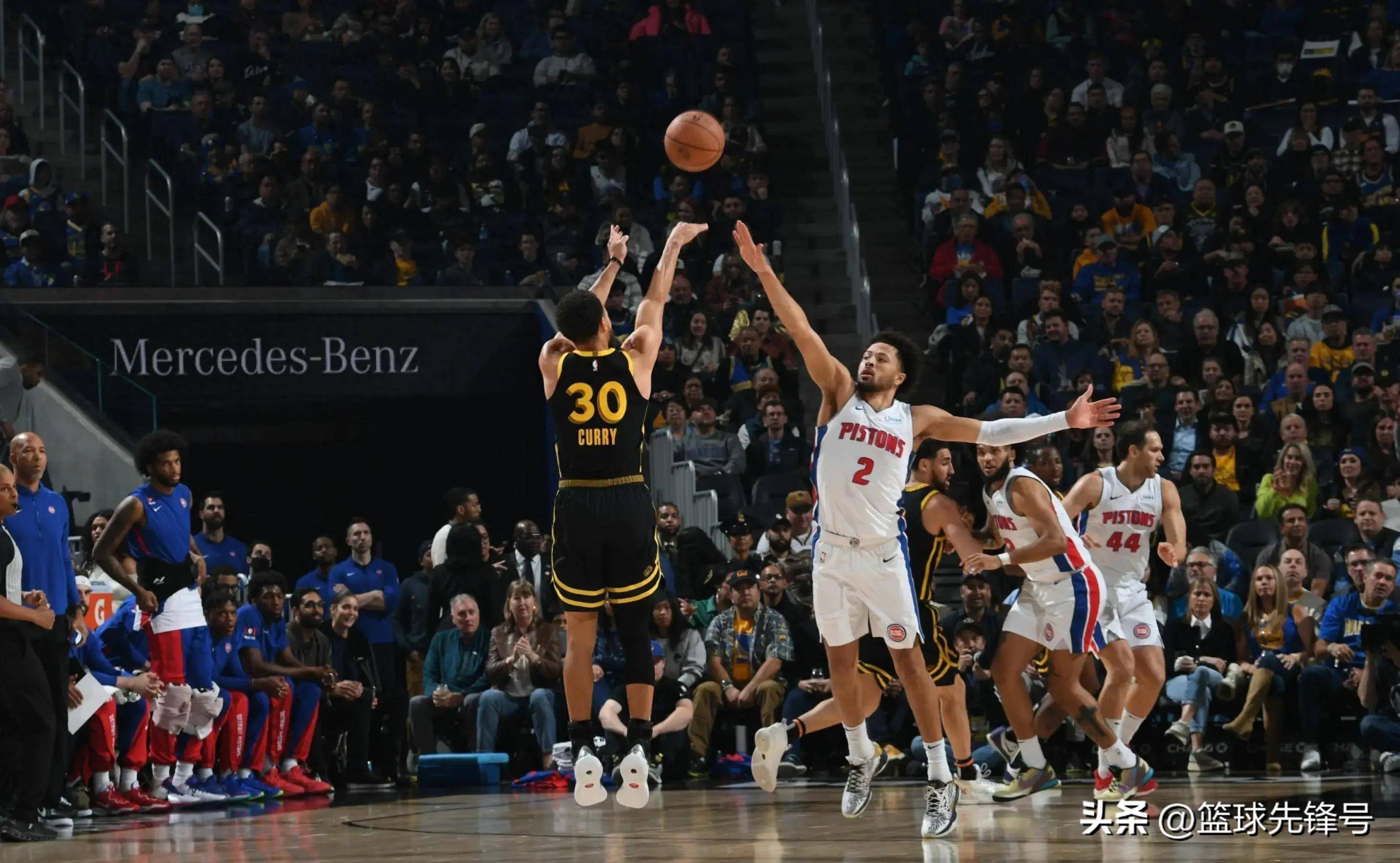 森林狼客场大胜灰熊，逆转比分