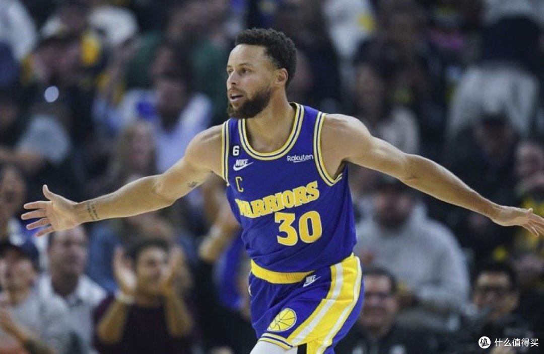 马刺主场大胜黄蜂，两连胜稳定排名！