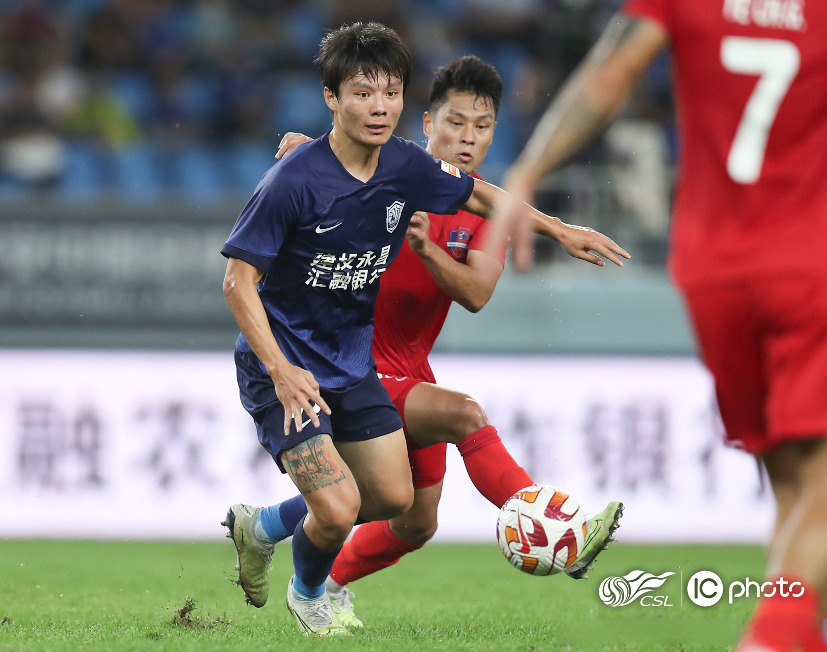 雄狮队在客场大胜,球队风采尽显的简单介绍 雄狮队在客场大胜,球队风采尽显的简单介绍