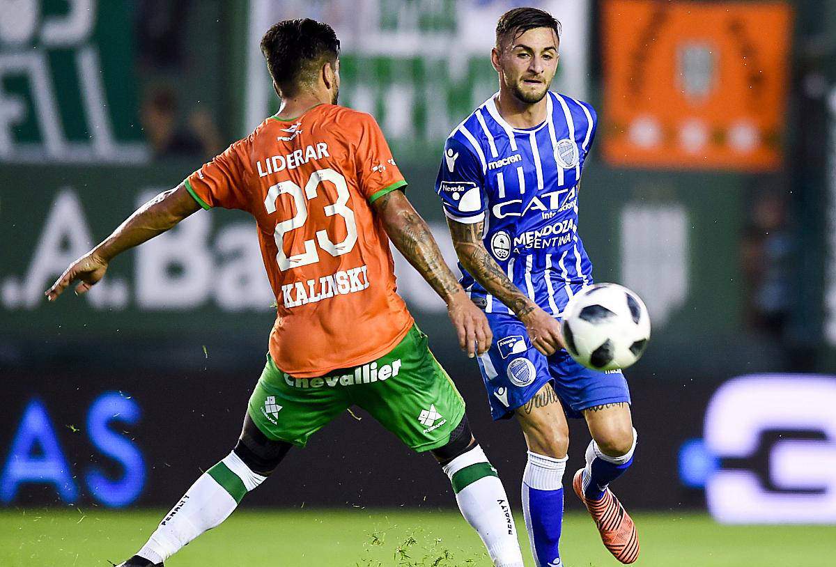 柏林赫塔主场取胜,击败斯图加特 柏林赫塔主场取胜,击败斯图加特