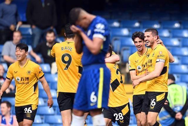 关于莱切斯特城击败对手,保持不败的信息 关于莱切斯特城击败对手,保持不败的信息