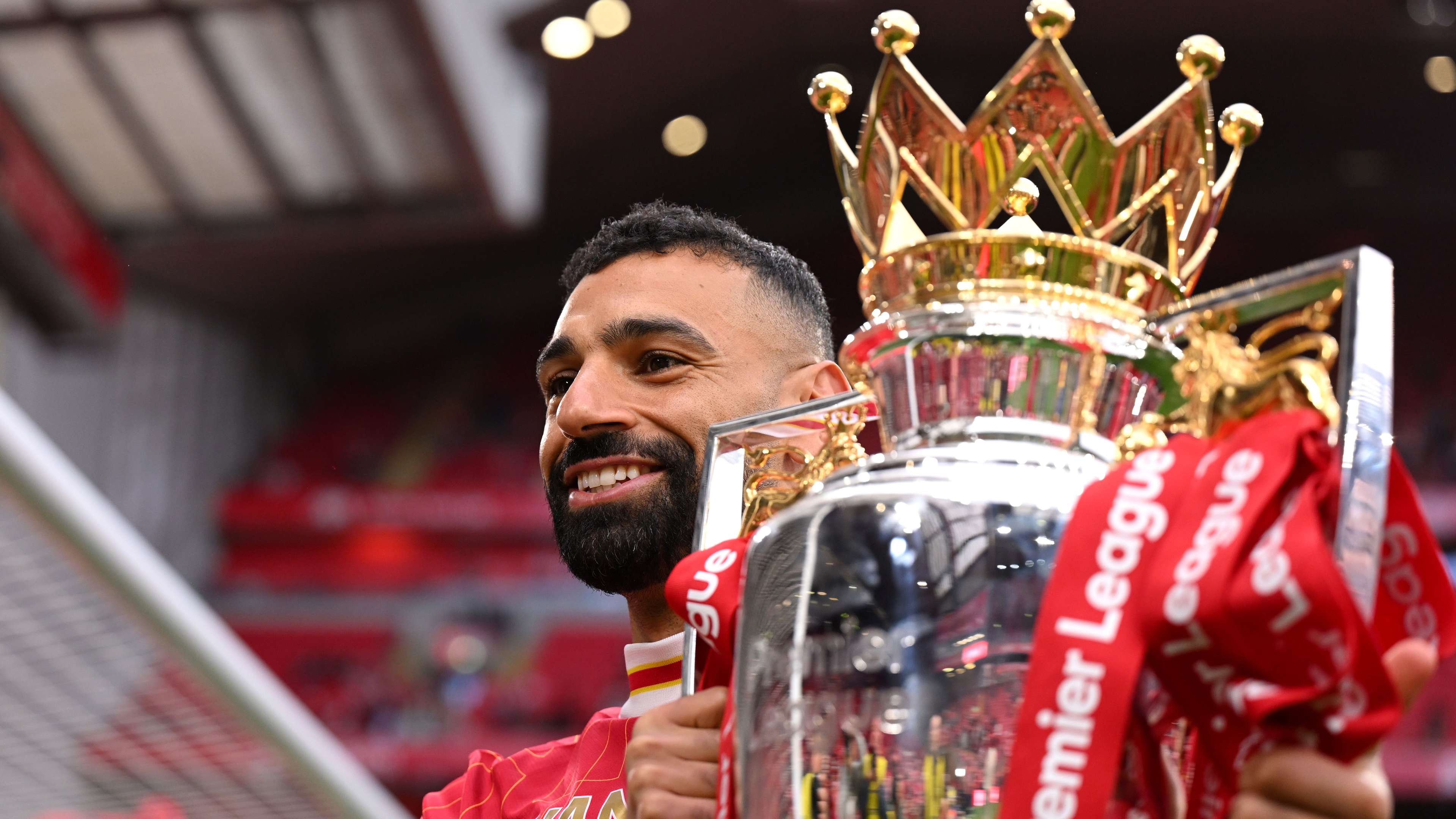 巴塞罗那客场大胜英超豪门