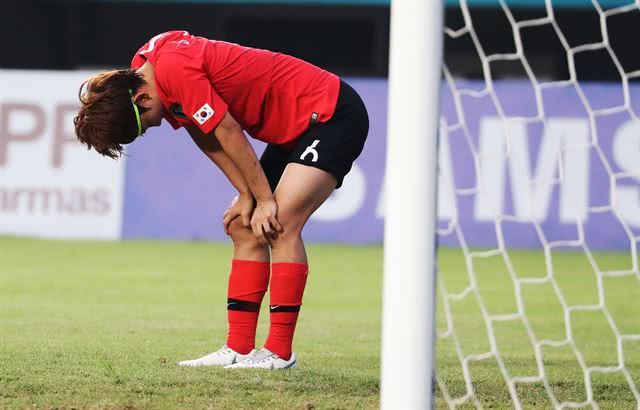 包含巴西队跌落败局遗憾无缘奥运女足金牌的词条