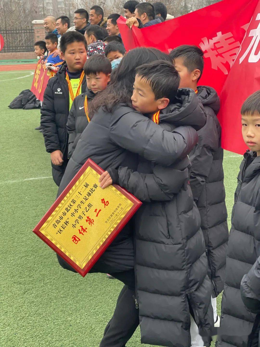 关于联赛杯赛奖金总额提高球员斗志昂扬的信息