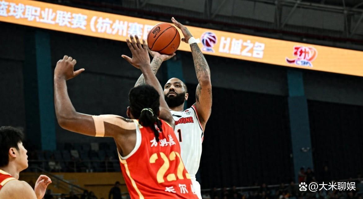 广东队积极调整战术，望在下轮比赛扭转败局的简单介绍