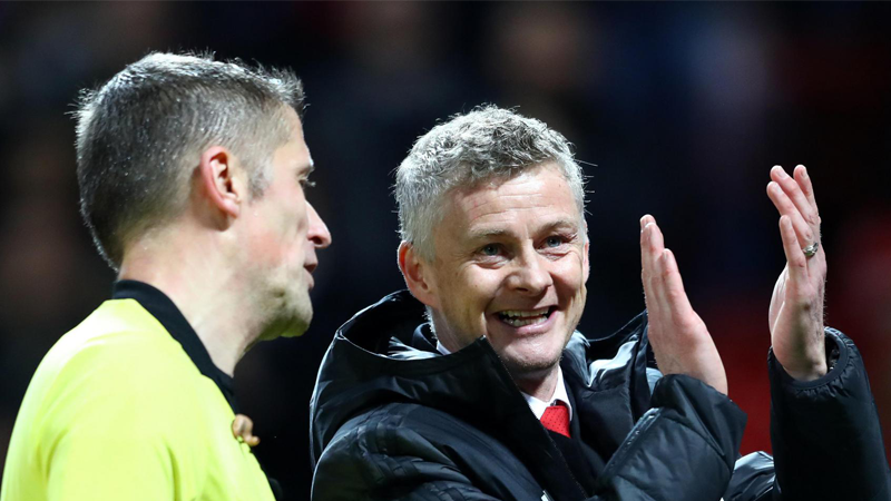 曼联胜出，索尔斯克亚重振雄风