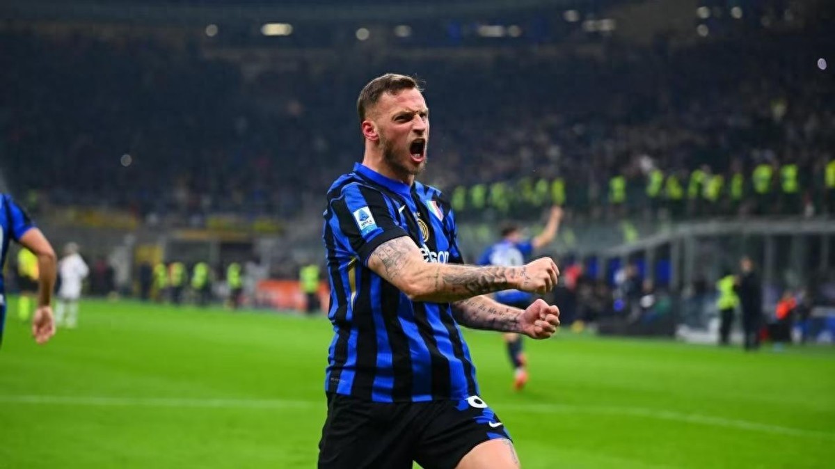 那不勒斯客场惊险取胜，积分领跑的简单介绍