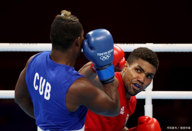 叙利亚拳击选手击倒对手,晋级半决赛 叙利亚拳击选手击倒对手,晋级半决赛