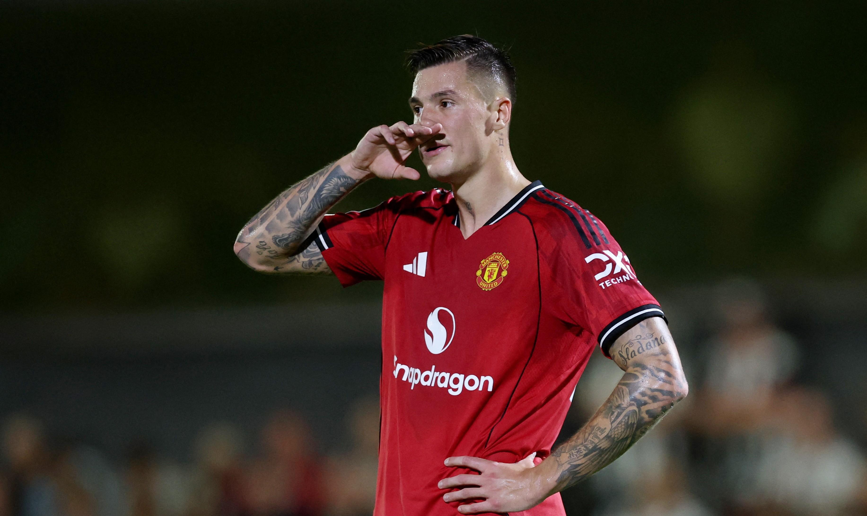 尤文图斯前锋迎来爆发曼联急需调整战术